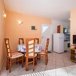Gorgeous In With Wifi Апартаменты