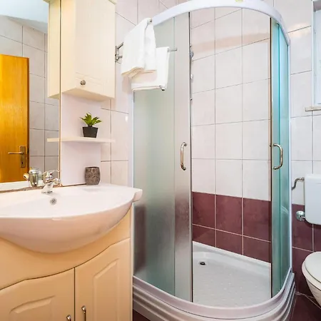 Gorgeous In With Wifi Apartment *