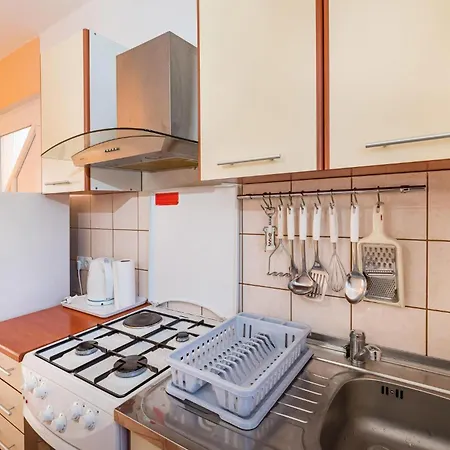 Apartment Gorgeous In With Wifi Rtina