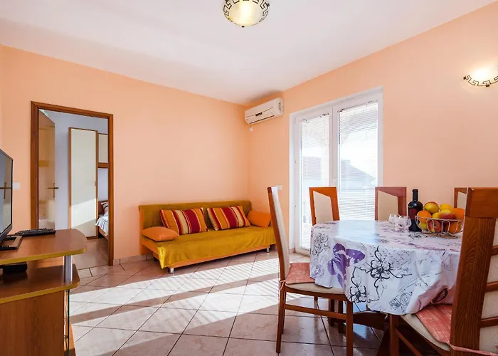 Gorgeous In With Wifi Apartman Rtina